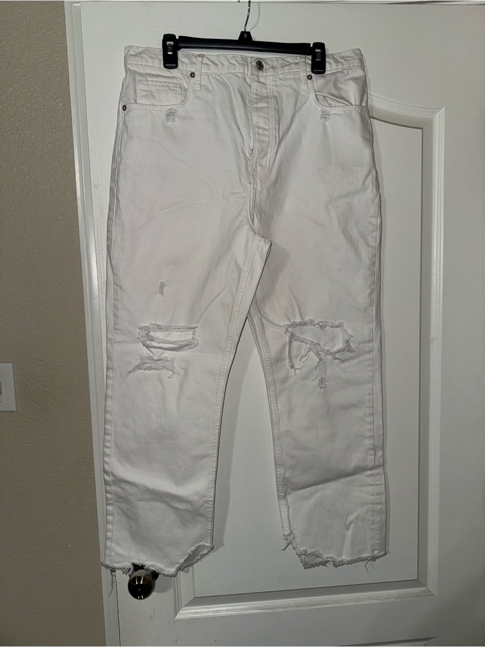 We The Free White Distressed Ankle Crop Jeans